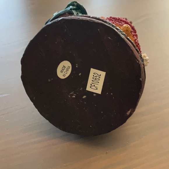 3 for $20 item - Christmas Teddy Bear Figurines - Picture 4 of 9